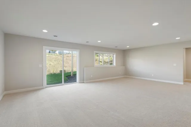 $974,950 | 5512 Scenic Loop Run, Victoria, MN 55318