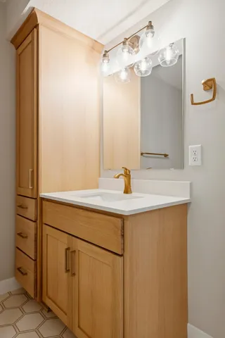 $974,950 | 5512 Scenic Loop Run, Victoria, MN 55318