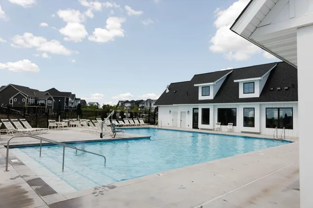 $974,950 | 5512 Scenic Loop Run, Victoria, MN 55318