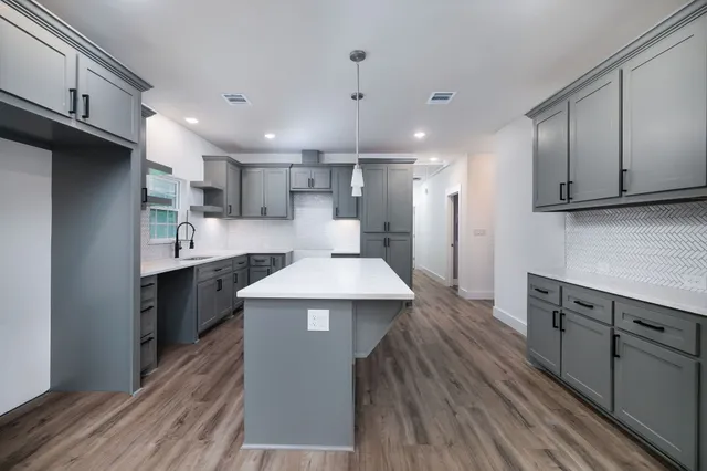 $385,000 | 4517 Emerson Court, Willis, TX 77378