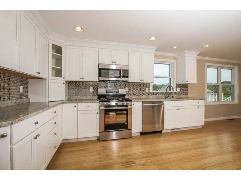 221 Foddering Farm Road Narragansett, RI 02882 - Photo 7 of 25 Kitchen.