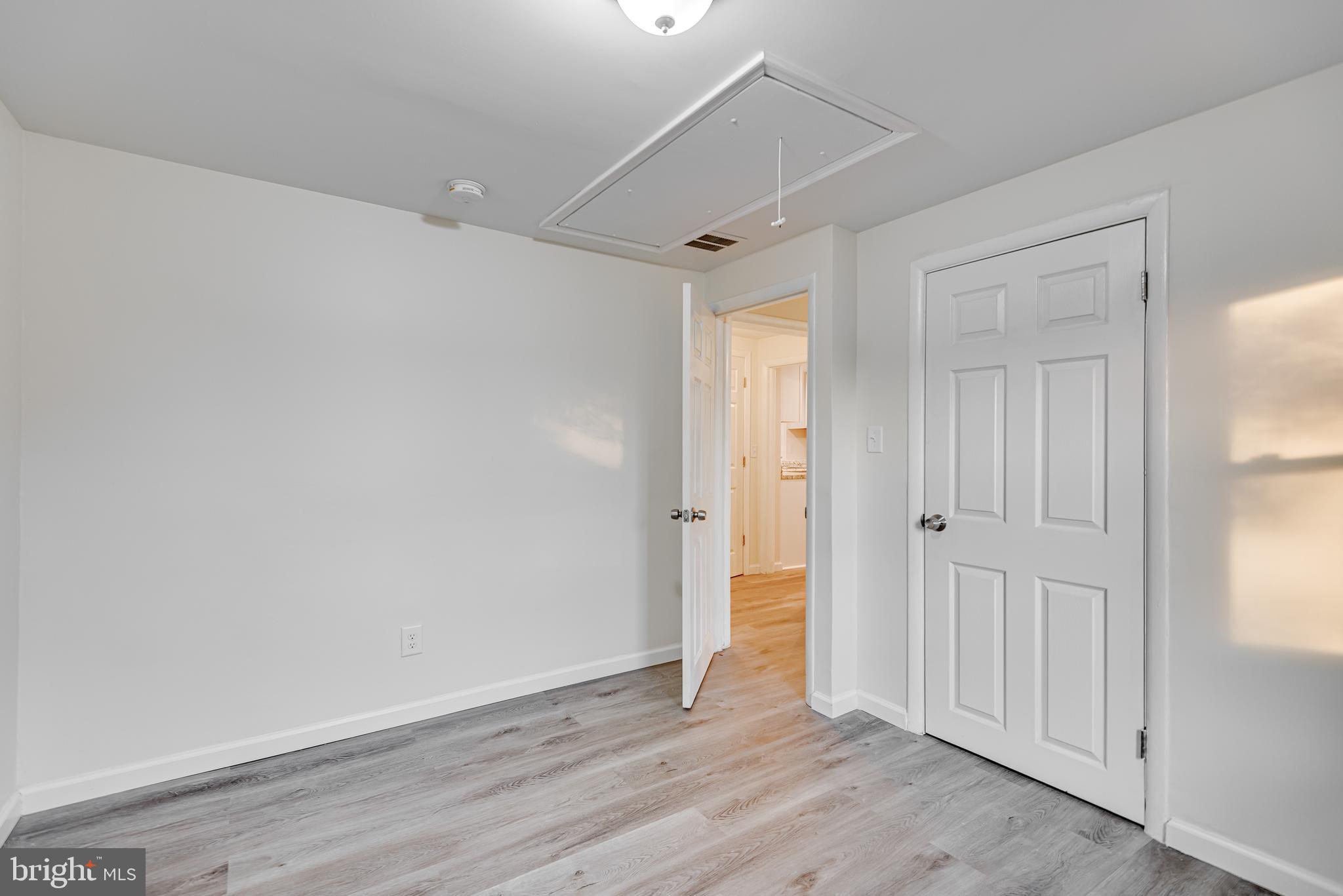 1558 Bay Head Road Annapolis, MD 21409 - Photo 18 of 33 Bedroom