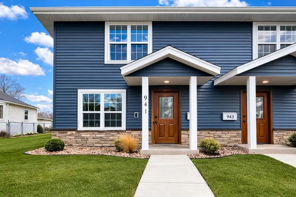 $249,900 | 941 Hood Street, La Crosse, WI 54601