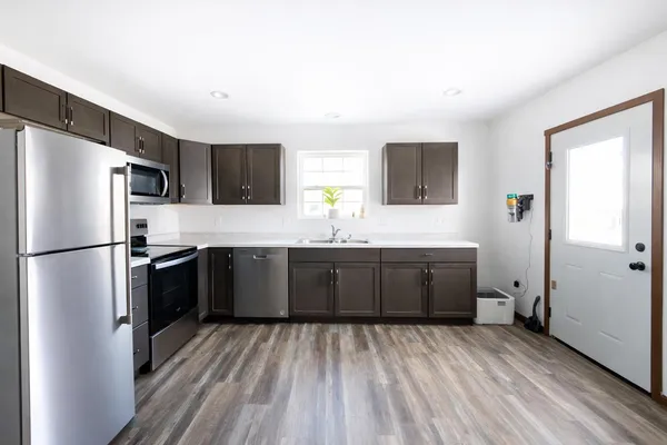 $249,900 | 941 Hood Street, La Crosse, WI 54601