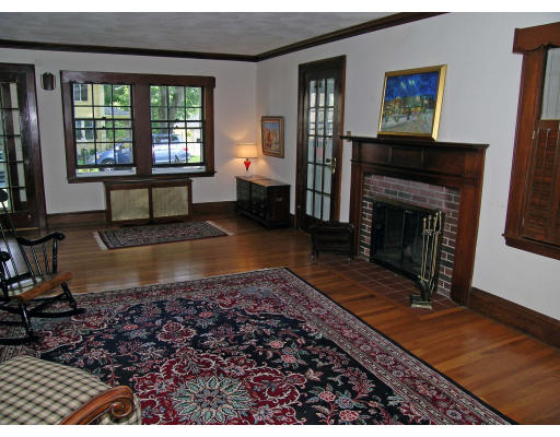 6 Seneca Road Winchester, MA 01890 - Photo 3 of 12 Gallery Image 3