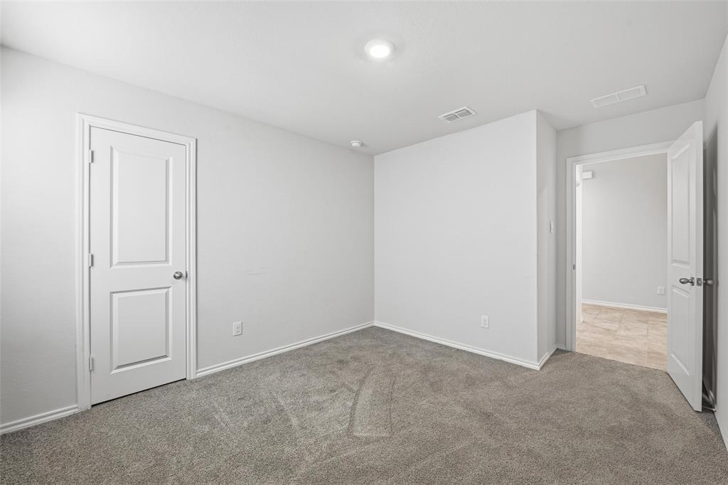 549 Bronze Circle East Springtown, TX 76082 - Photo 17 of 29 a view of an empty room