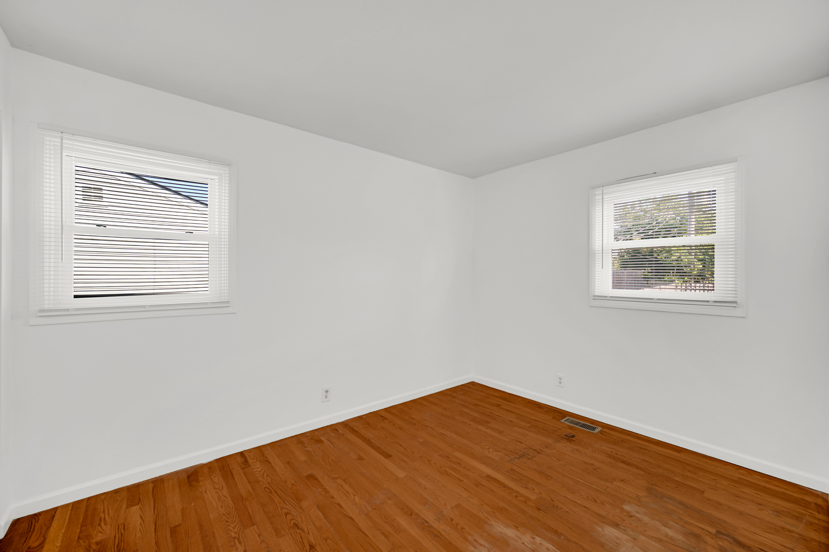 310 McKool Avenue Romeoville, IL 60446 - Photo 10 of 22 Gallery Image 10
