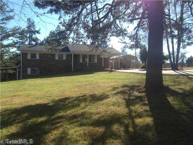 972 Jake Shoaf Road Lexington, NC 27295 - Photo 2 of 13 Exterior Front.