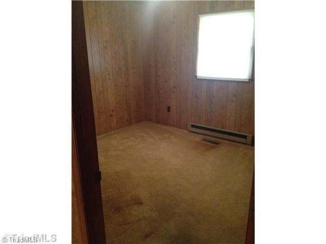 972 Jake Shoaf Road Lexington, NC 27295 - Photo 8 of 13 2nd Bedroom.