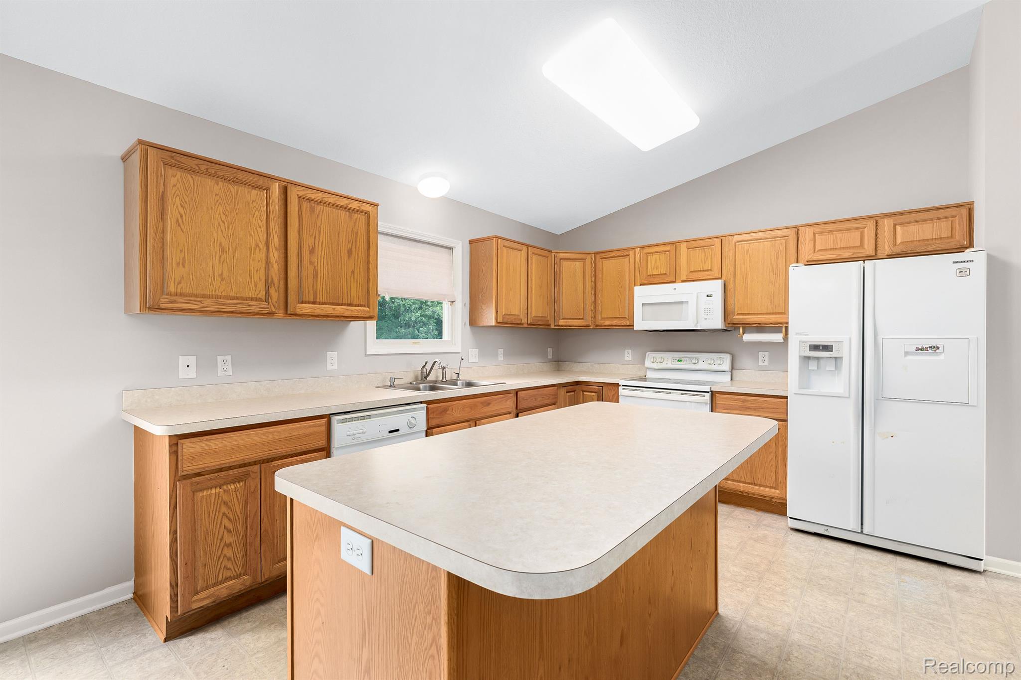 3142 Cobblestone Ridge Tecumseh, MI 49286 - Photo 10 of 22 Gallery Image 10