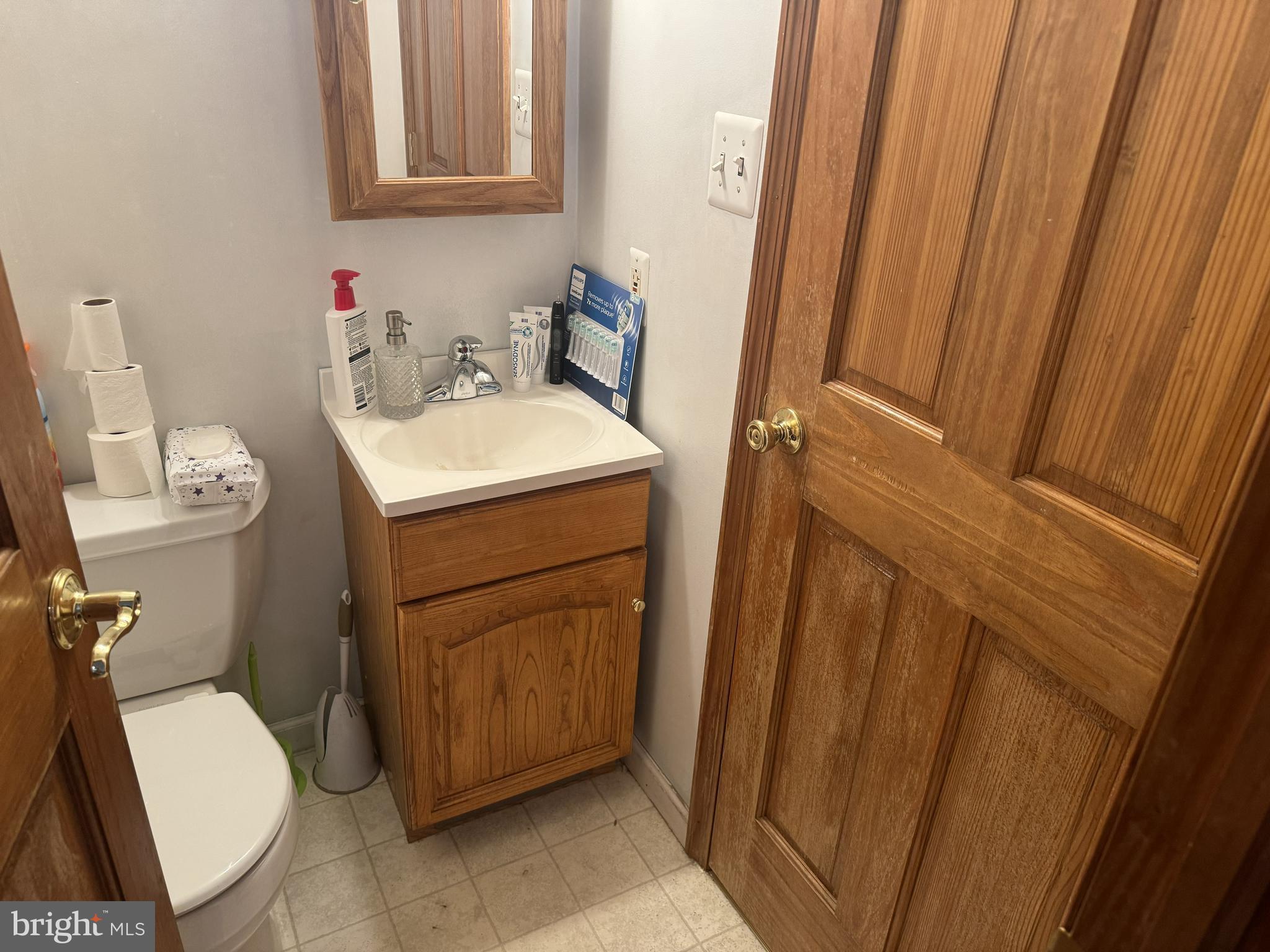 514 Filmore Street Riverside, NJ 08075 - Photo 20 of 28 Powder Room