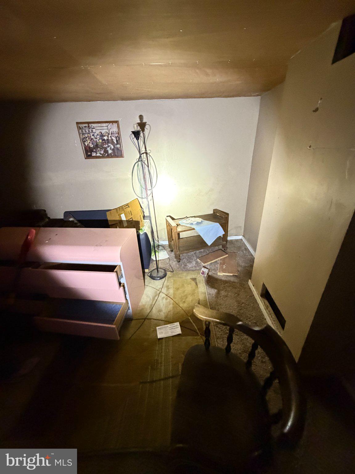244 Cambridge Road Clifton Heights, PA 19018 - Photo 17 of 33 Cozy corner with soft lighting glow.