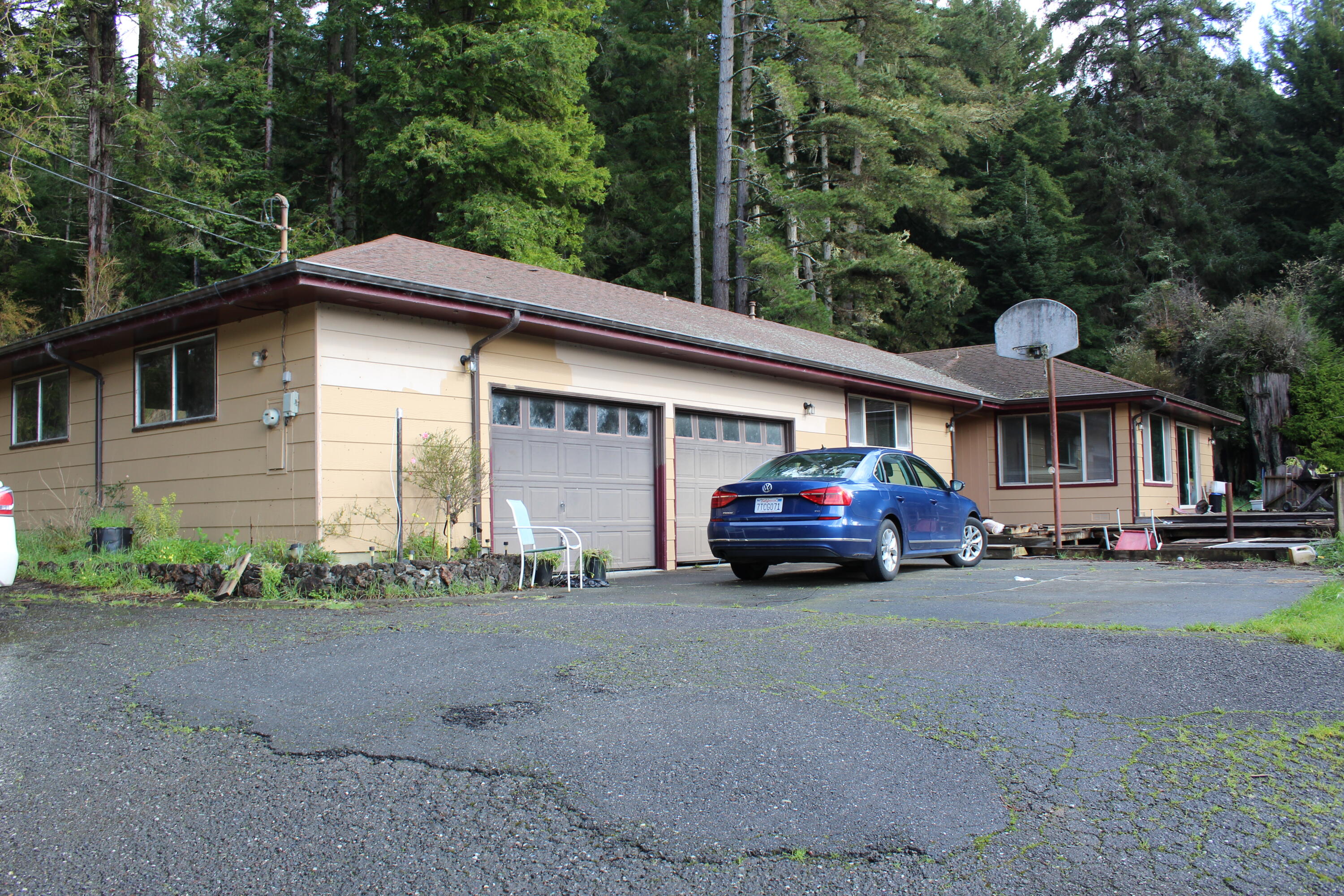 7489 Elk River Road Eureka, CA 95503 - Photo 1 of 1 Gallery Image 1