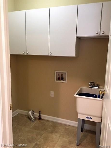 809 Nelson's Ridge Drive, Unit 7 Howell, MI 48843 - Photo 10 of 23 IMG_1139.jpg
