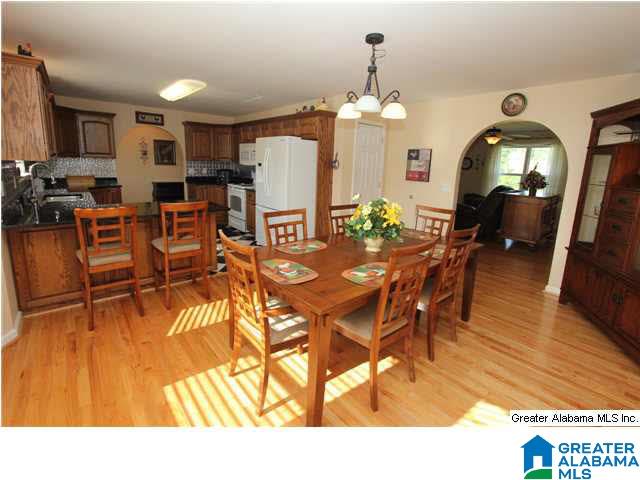 429 6th Avenue Pleasant Grove, AL 35127 - Photo 8 of 30