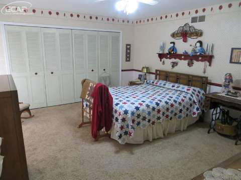 7296 East Baldwin Road Grand Blanc, MI 48439 - Photo 15 of 23 20429131-14.JPG