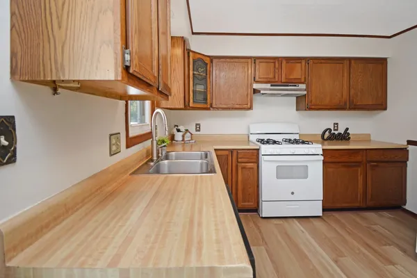 $200,000 | 712 East Lincoln Street, Bloomington, IL 61701