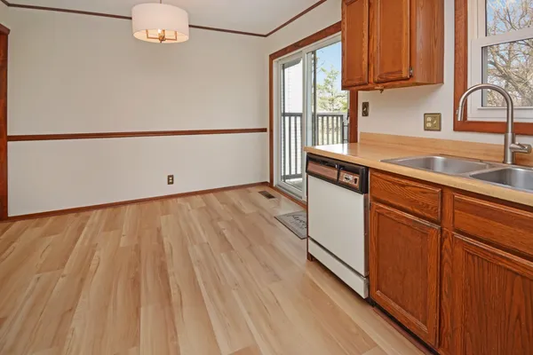 $200,000 | 712 East Lincoln Street, Bloomington, IL 61701