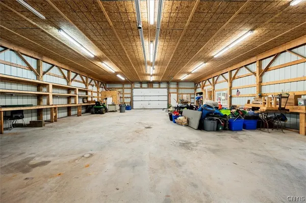 $797,000 | 289 Twin Ponds Drive, Newport, NY 13350