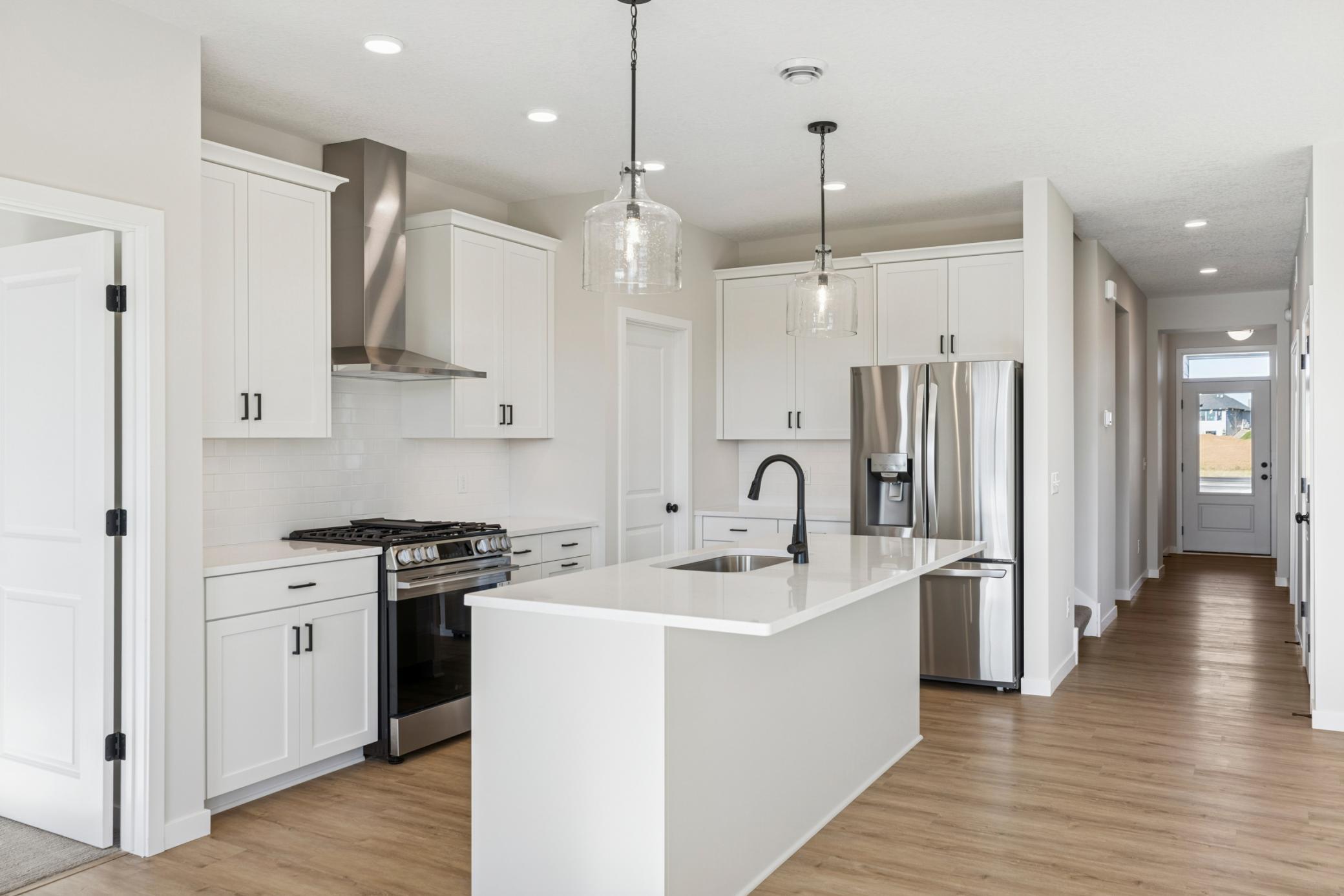 10959 37th Street North Lake Elmo, MN 55042 - Photo 22 of 53