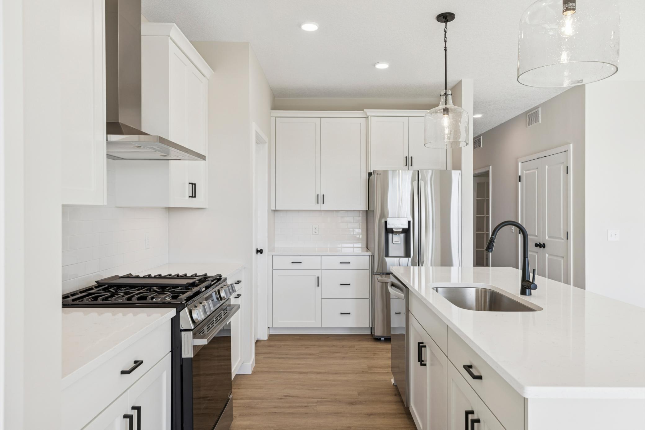 10959 37th Street North Lake Elmo, MN 55042 - Photo 24 of 53