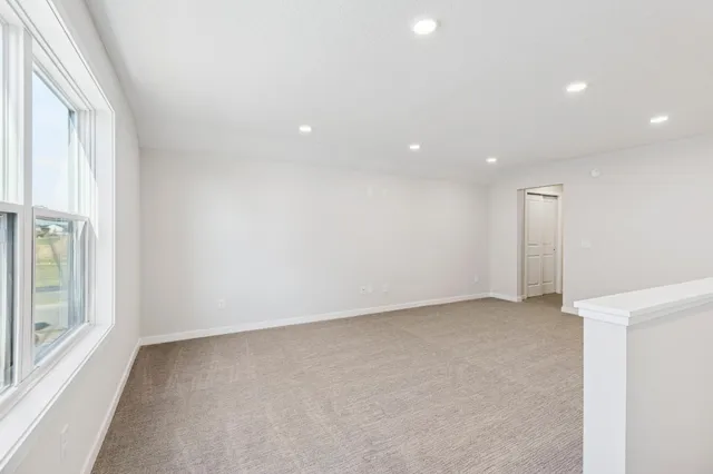 $560,275 | 10959 37th Street North, Lake Elmo, MN 55042