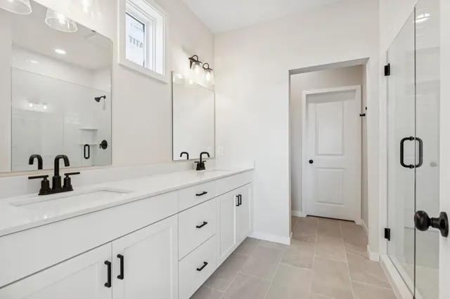 $560,275 | 10959 37th Street North, Lake Elmo, MN 55042