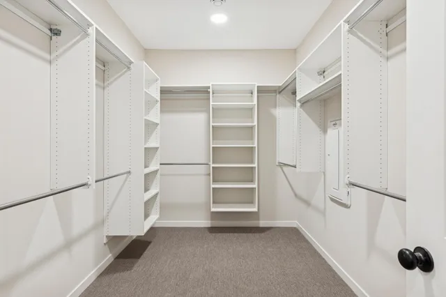 $560,275 | 10959 37th Street North, Lake Elmo, MN 55042