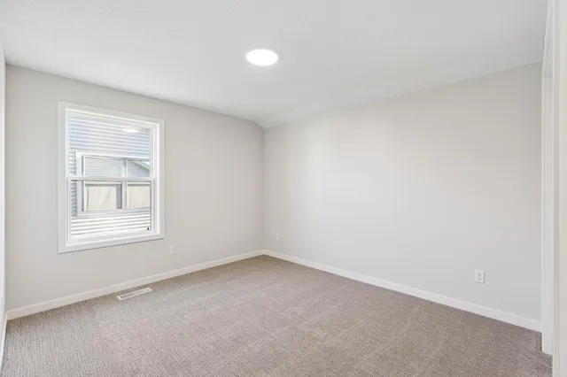 $560,275 | 10959 37th Street North, Lake Elmo, MN 55042