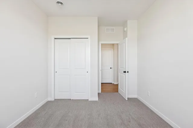 $560,275 | 10959 37th Street North, Lake Elmo, MN 55042