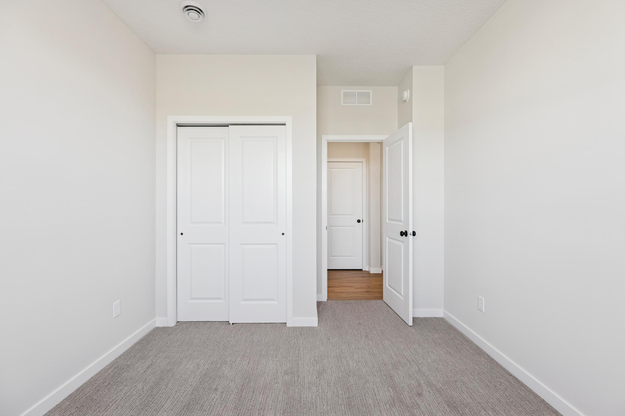 10959 37th Street North Lake Elmo, MN 55042 - Photo 7 of 53