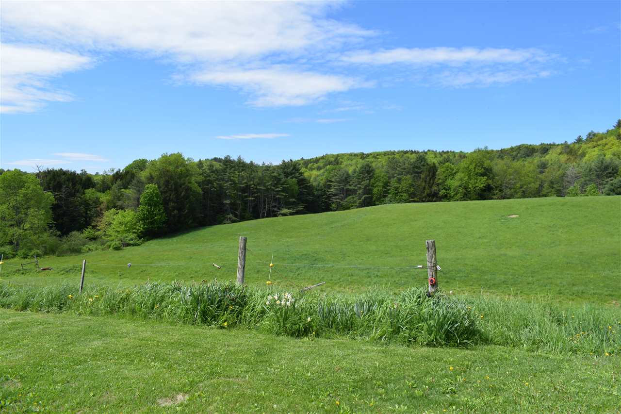 692 Stevens Road Thetford, VT 05043 - Photo 9 of 22 Gallery Image 9