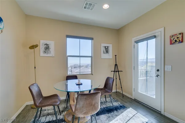 $2,950 | 172 Petaluma Valley Drive, Las Vegas, NV 89138