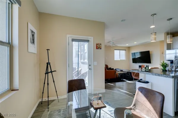 $2,950 | 172 Petaluma Valley Drive, Las Vegas, NV 89138