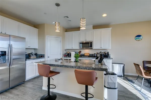 $2,950 | 172 Petaluma Valley Drive, Las Vegas, NV 89138