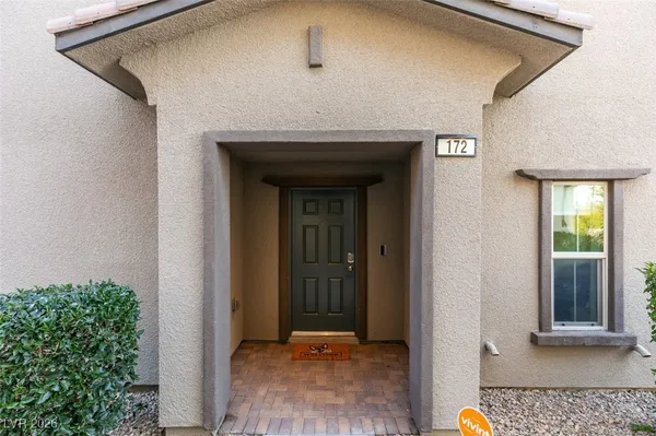 $2,950 | 172 Petaluma Valley Drive, Las Vegas, NV 89138