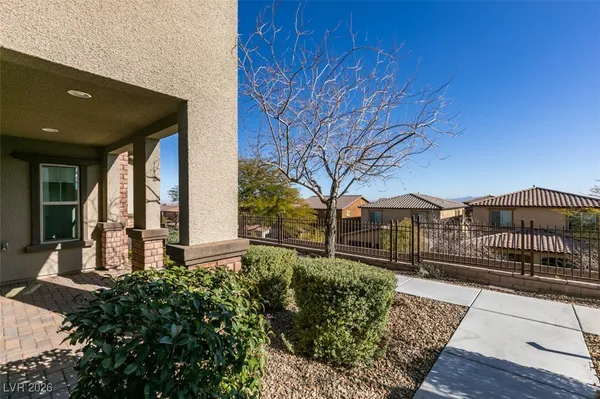 $2,950 | 172 Petaluma Valley Drive, Las Vegas, NV 89138