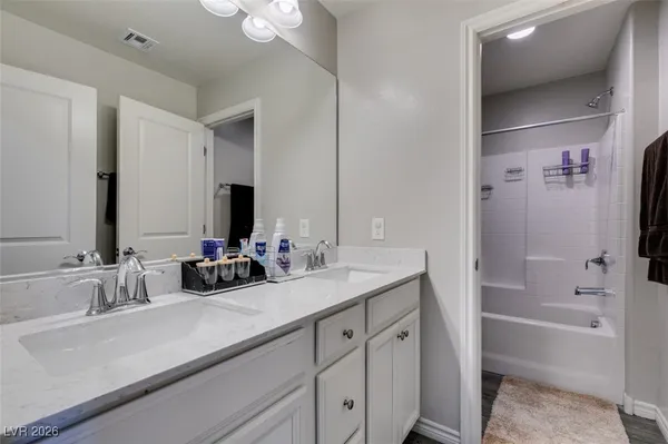 $2,950 | 172 Petaluma Valley Drive, Las Vegas, NV 89138