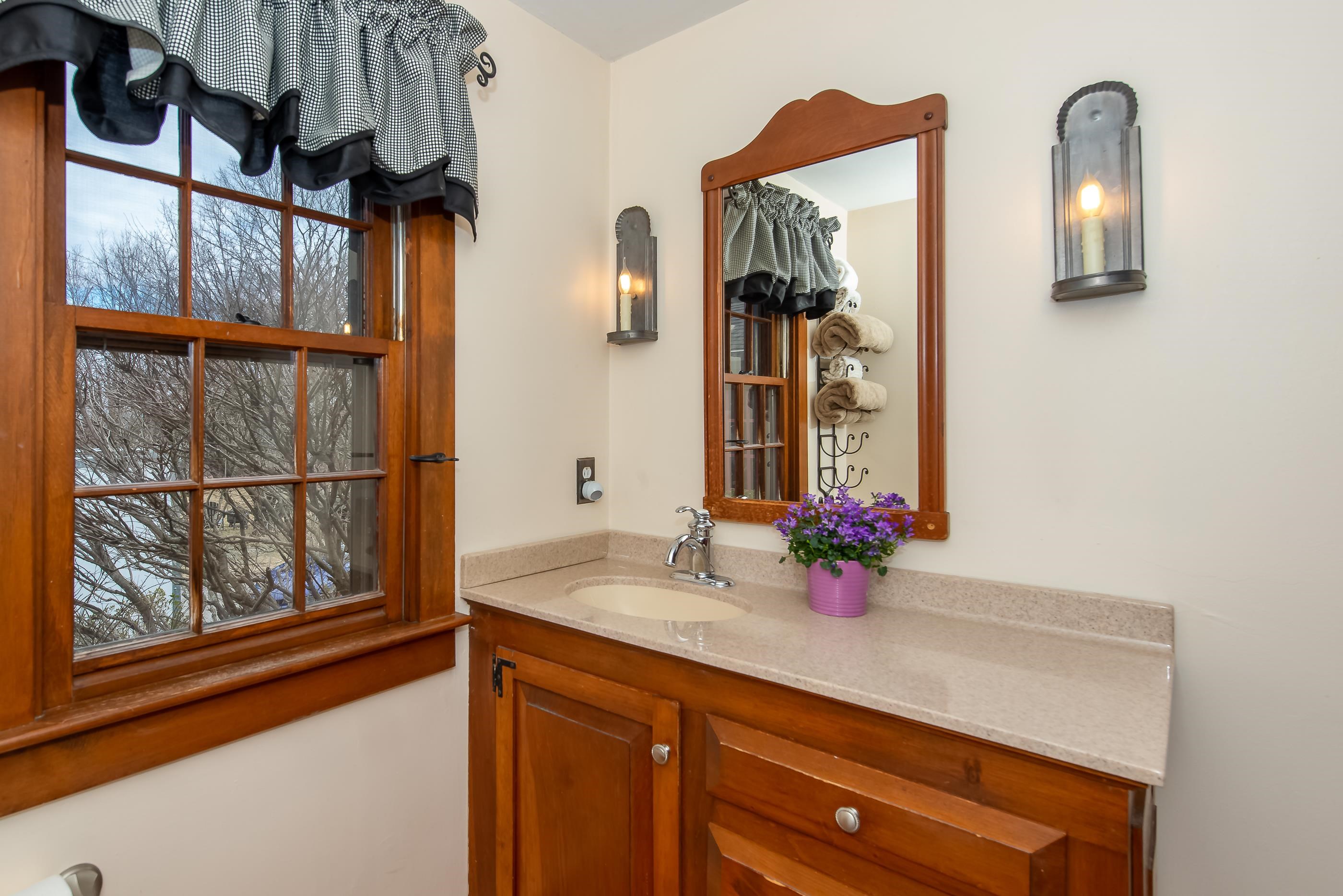 61 S Road Deerfield, NH 03037 - Photo 19 of 39