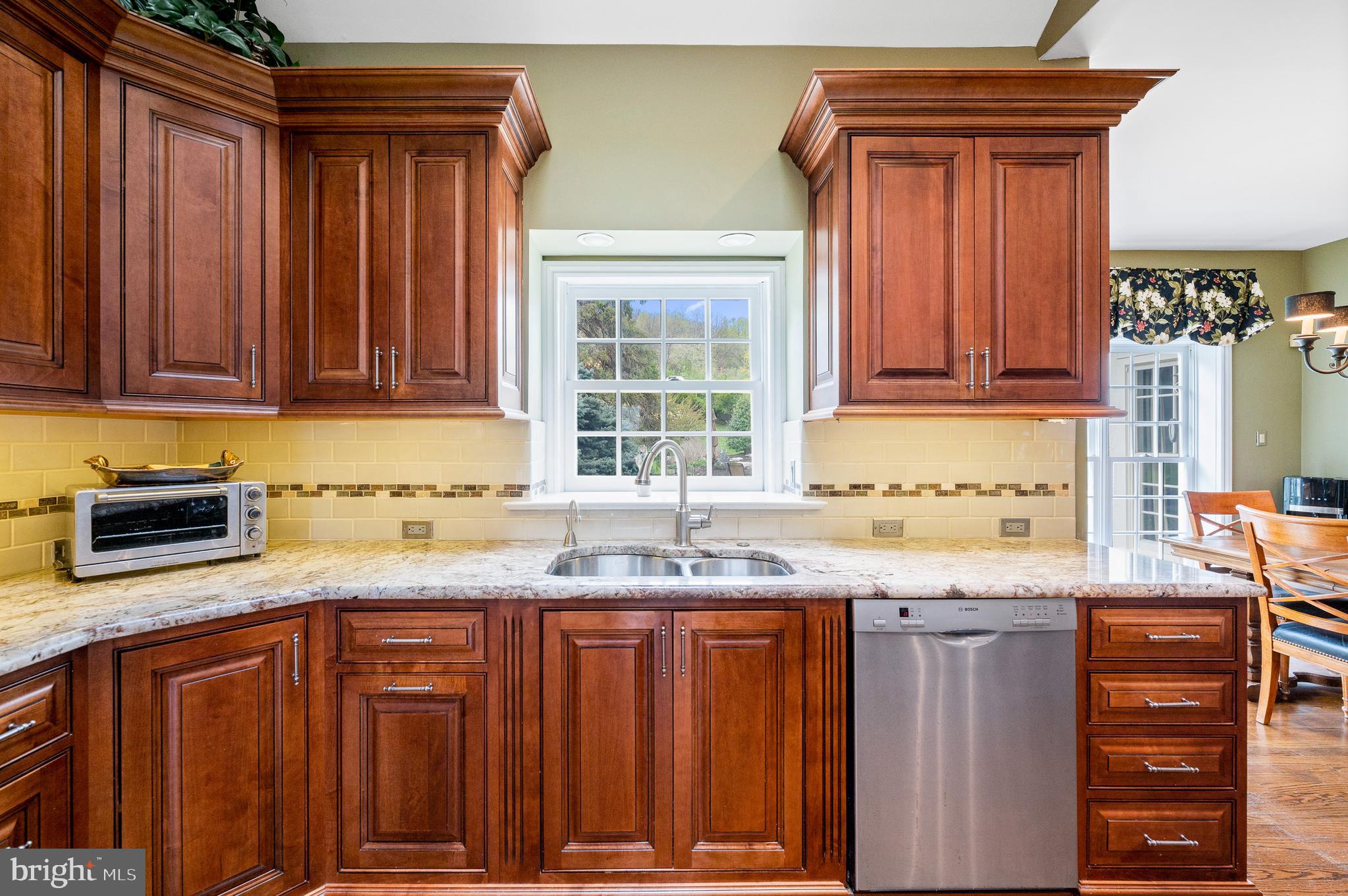 1905 General Alexander Drive Malvern, PA 19355 - Photo 18 of 87 Hand set tile backsplash