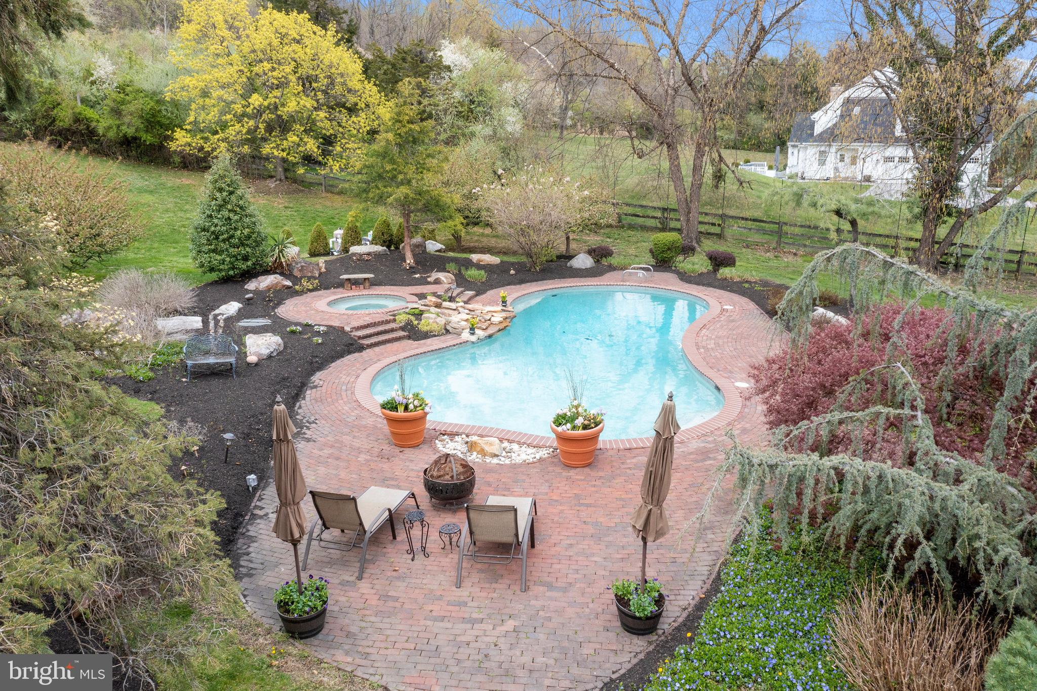 1905 General Alexander Drive Malvern, PA 19355 - Photo 24 of 87 Pool, Spa, & Waterfall