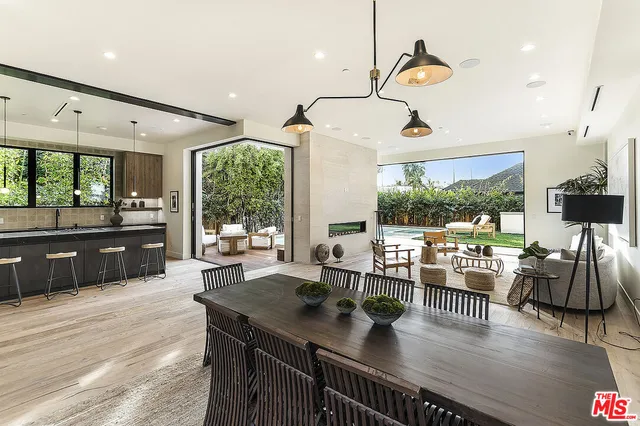 $24,995 | 8566 Colgate Avenue, Los Angeles, CA 90048