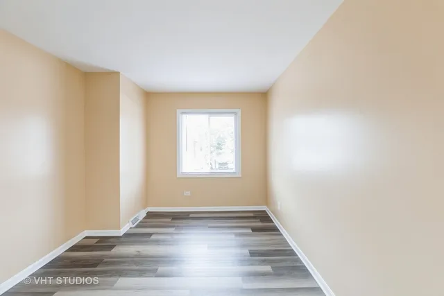 $217,500 | 4037 Trafalgar Lane, Oak Lawn, IL 60453