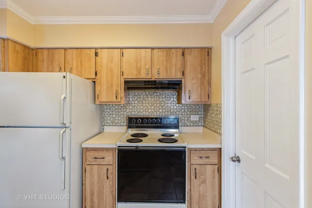 $217,500 | 4037 Trafalgar Lane, Oak Lawn, IL 60453