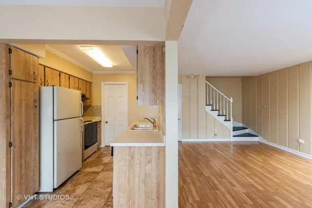 $217,500 | 4037 Trafalgar Lane, Oak Lawn, IL 60453