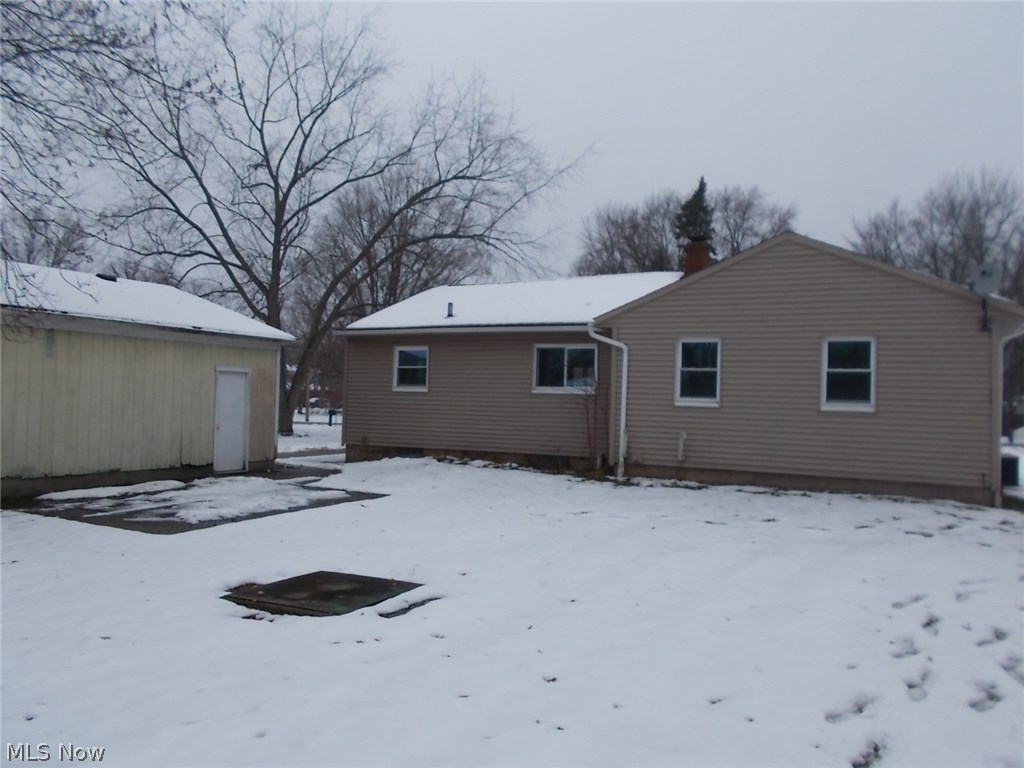 3242 Samuel Road Akron, OH 44312 - Photo 12 of 14