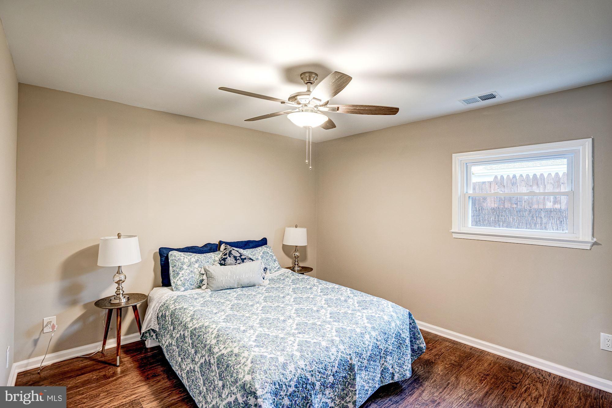 216 West Beech Road Sterling, VA 20164 - Photo 18 of 35 Gallery Image 18