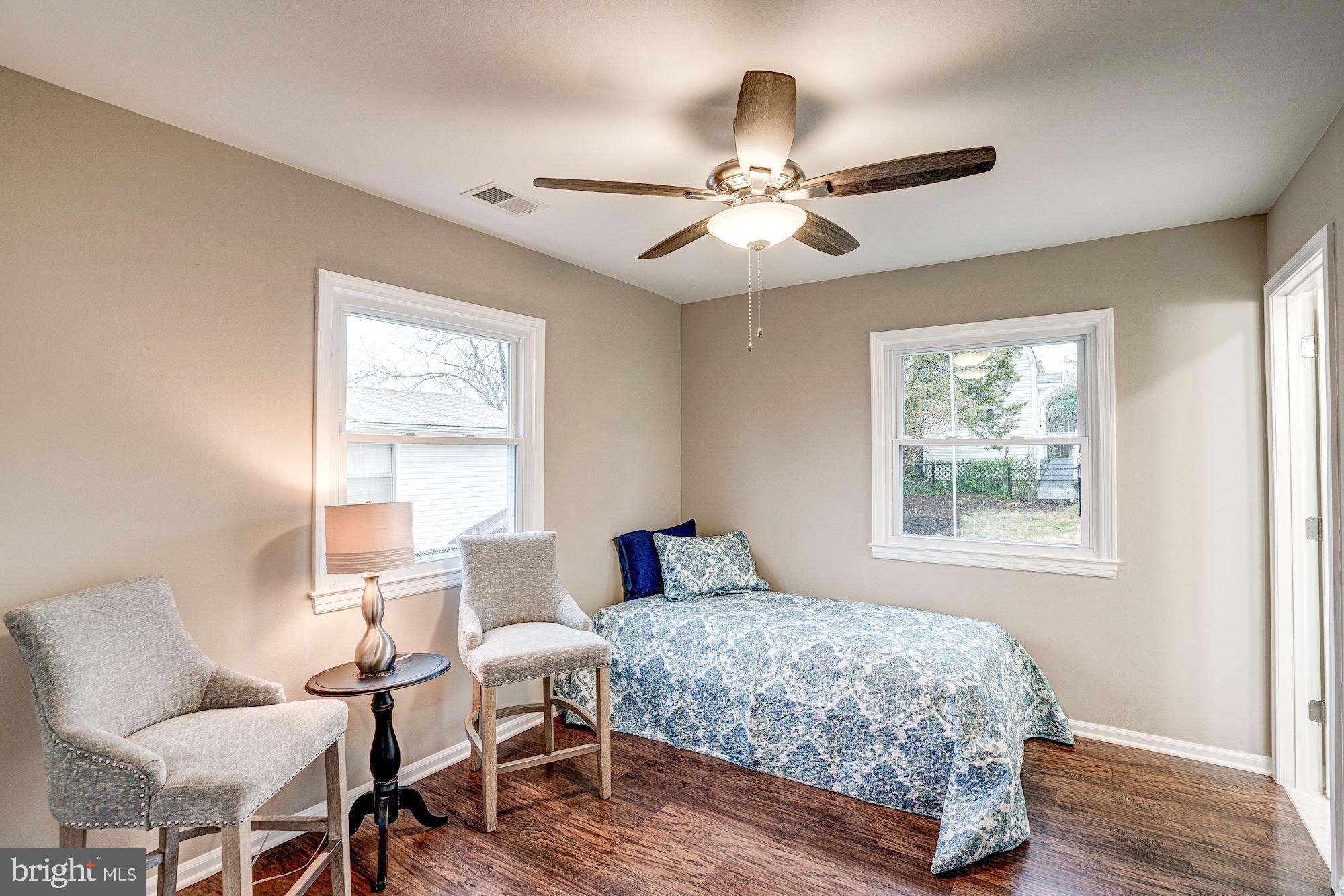 216 West Beech Road Sterling, VA 20164 - Photo 24 of 35 Gallery Image 24