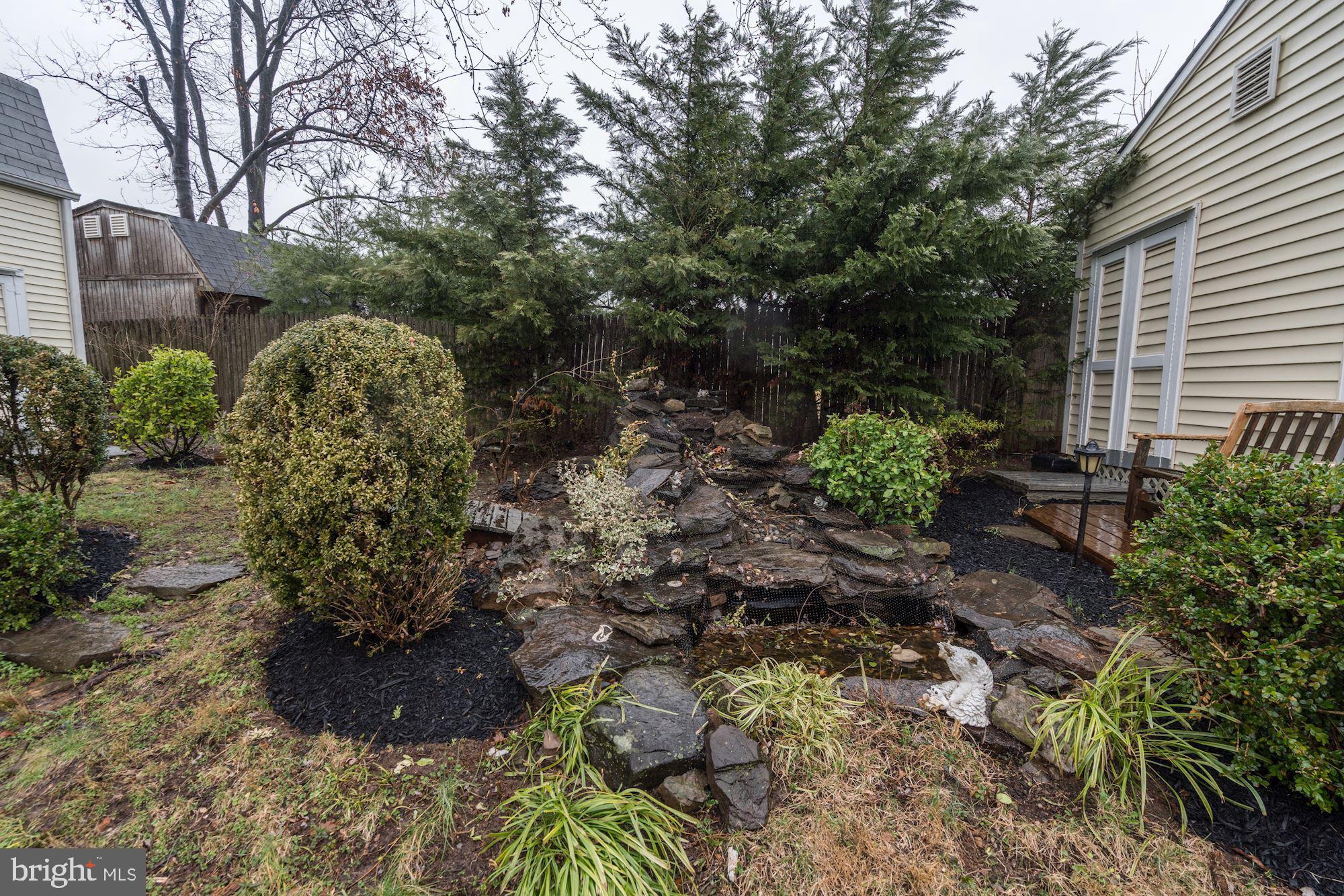 216 West Beech Road Sterling, VA 20164 - Photo 30 of 35 Gallery Image 30