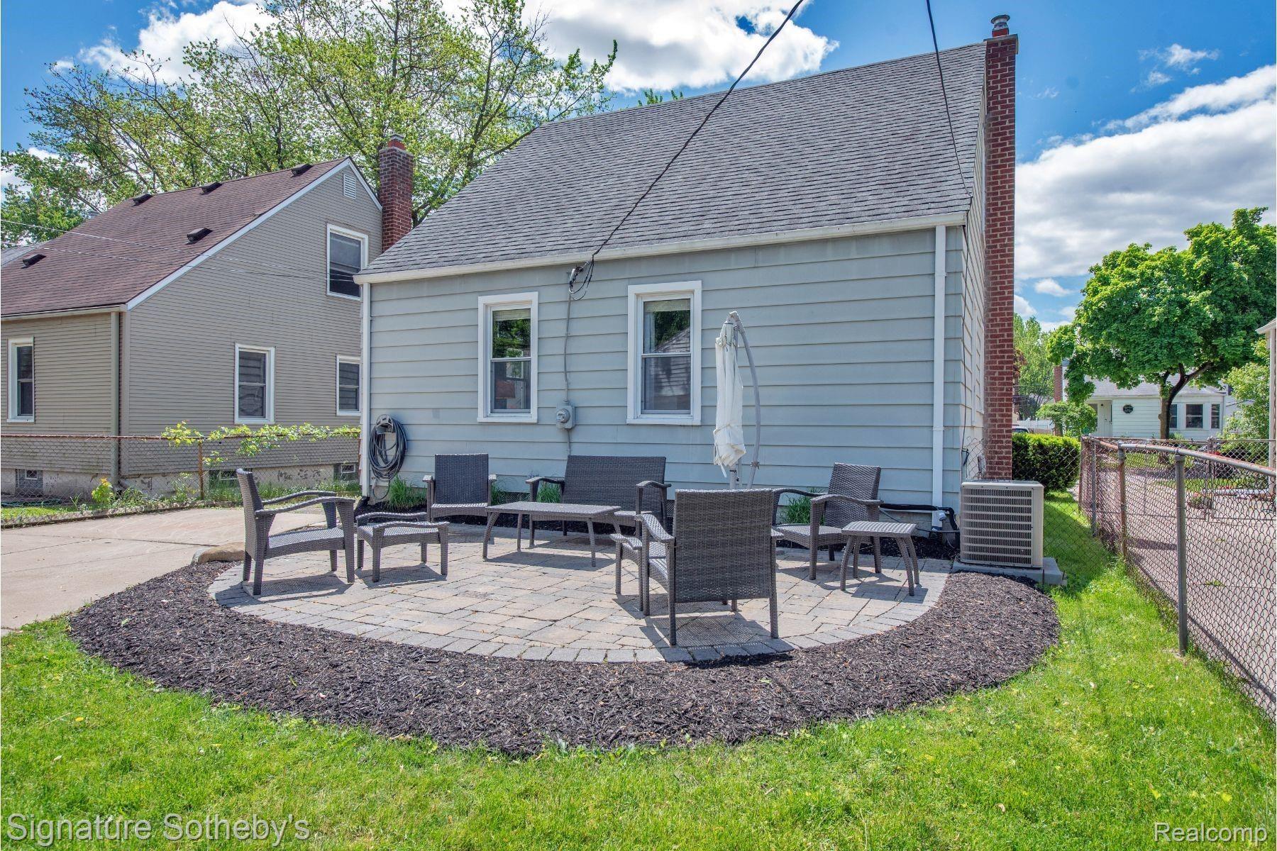 2360 Cambridge Road Berkley, MI 48072 - Photo 23 of 28 2360 Cambridge rd - HD Drone Photography-9.jpg